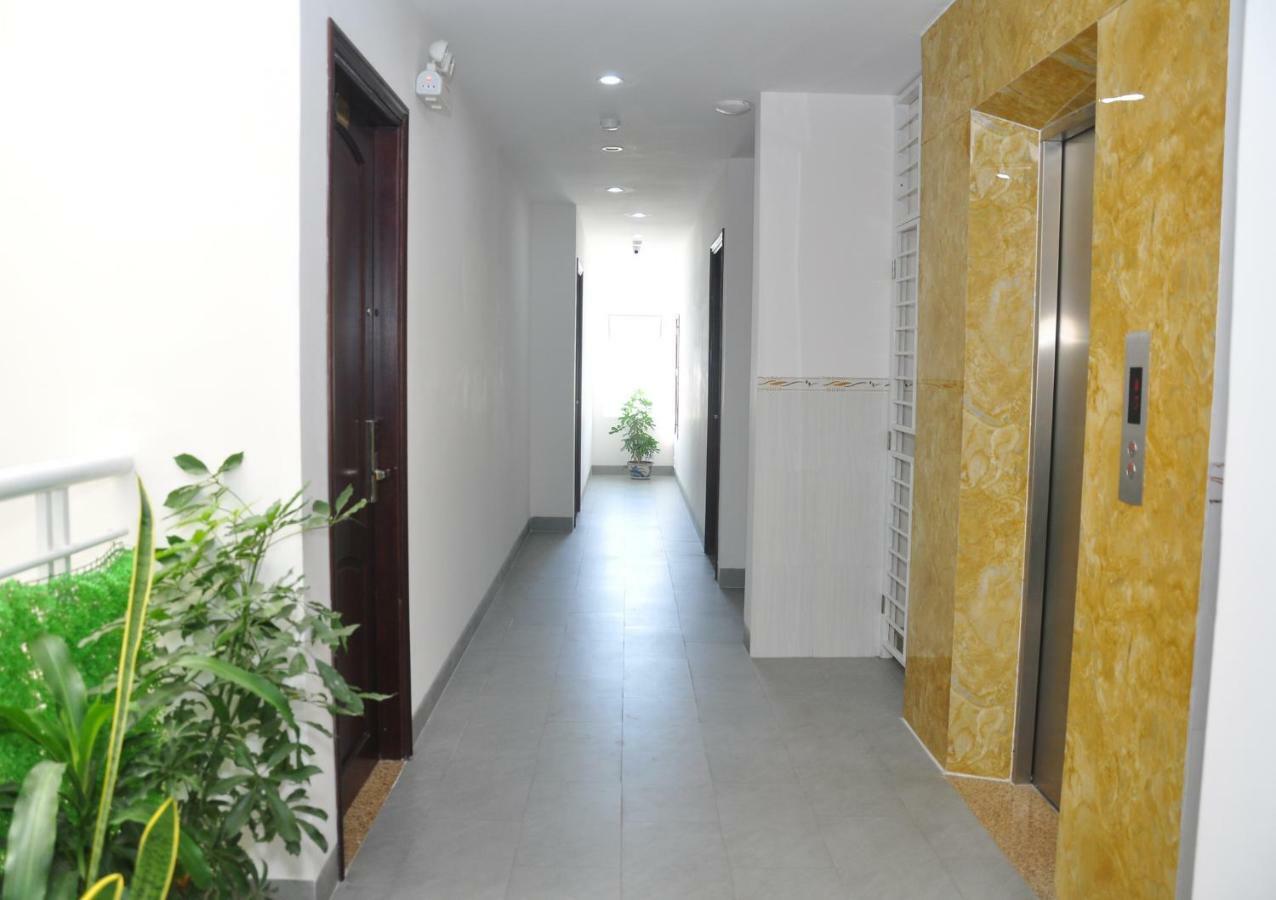 Thuy Tien Hotel Куинён Экстерьер фото